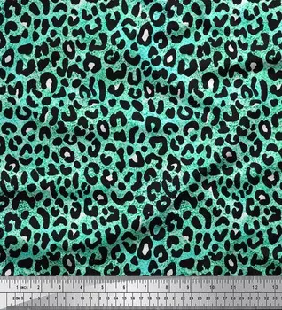 Soimoi Green Poly Crepe Ткань с леопардовым принтом из кожи животных на метр 42 дюйма 42 Inch Wide - Poly Crepe зелёный