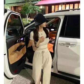 South Korea High Waist Drooping Split Wide Leg Pants Suit Women s Silm Slim Looking Short-Sleeved T-shirt Drawstring Casual Pants Two-piece Set Beige All yards