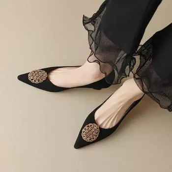 Spring 2025 new soft leather pointed metal buckle shallow mouth single shoes cat heel commuter high heels 34 чёрный
