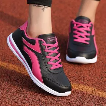 Spring middle-aged and elderly walking shoes women s shoes mesh breathable and comfortable sports shoes women s lightweight and versatile casual shoes 35