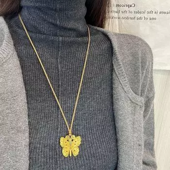 Старинное ожерелье с ажурной бабочкой из эмали и старинного золота от Вэй Сюэ AN010