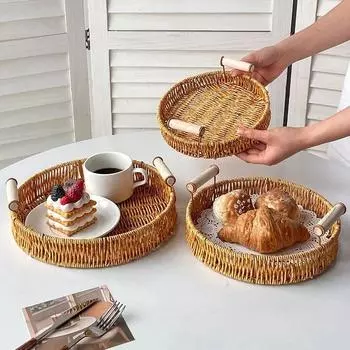 Поднос для хранения, круглый плетеный поднос из ротанга, корзина для хранения фруктов, чая, завтрака, настольный органайзер для всякой всячины, хлебные тарелки с деревянной ручкой
