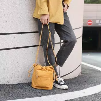 Сумка Niche Design Canvas Single Shoulder Корейская версия Crossbody Bucket Маленькая тканевая сумка белый