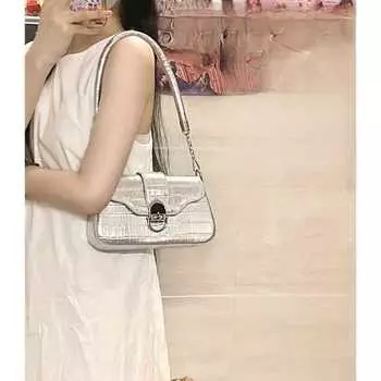 Сумка подмышкой Maillard Vintage Bag Hardware Lock Clamshell Bag Commuter Fashion Everything Crossbody Bag