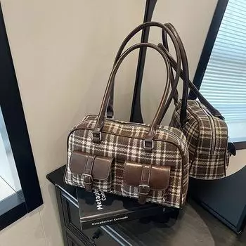Сумка-подушка Mori Retro Plaid Woolen Large Capacity Женская сумка-боулинг Boston, сумка для регулярных поездок через плечо и подмышку 29*9*17 красный