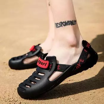 Summer fashion men s hole shoes men s personality slippers beach Korean version trend breathable lazy half tow bag Shoes 39 синий