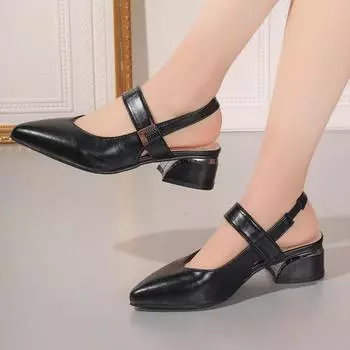 Summer Hot Selling Women s Shoes 2024 Fashionable Solid Color Low Heel Buckle Roman Square Heel Women s Toe-cap Sandals 35 коричневый