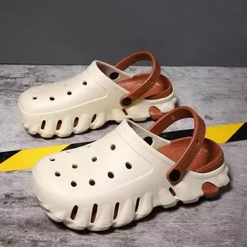 Summer new Korean version of fashion beach shoes hole shoes large size casual versatile outer sandals trendy men s shoes 39