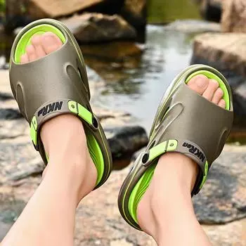 Summer New Men s Sandals Slippers EVA Comfortable Soft Soled Slippers Men s Indoor and Outdoor Sandals Beach Walking Shoes 39-40(25cm)
