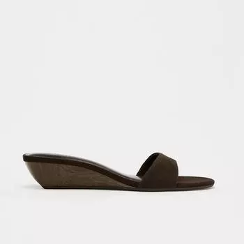 Summer new one-word slippers beach vacation with cool heels in the wind slippers thick heels outer slippers women 35