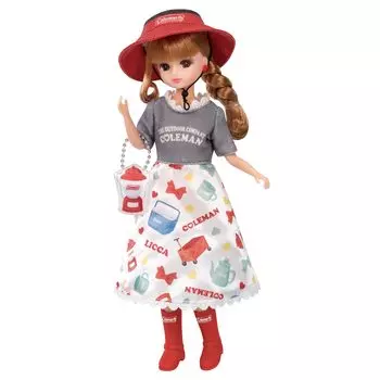 TAKARA TOMY Кукольный лагерь Дайсуки с игровыми игрушками Ages Licca-chan LD-09 Licca-chan (Сотрудничество Коулмэн) Переодевалка 3+