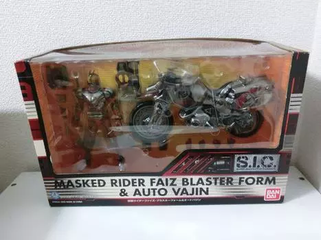 TAMASHII NATIONS SIC29 Kamen Rider Faiz Blaster Form Autobagin &