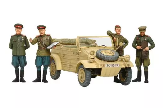 Tamiya 135 Scale Limited Series Soviet Army CommanderStaff Car Set with 4 Dolls Plastic Model 25153