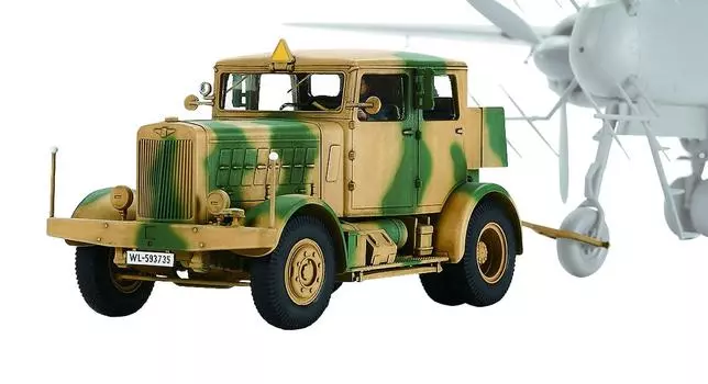 Tamiya 1/48 Военная миниатюра Серия № 93 Немецкая армейская тяжелая тягач SS-100 Пластиковая модель 32593