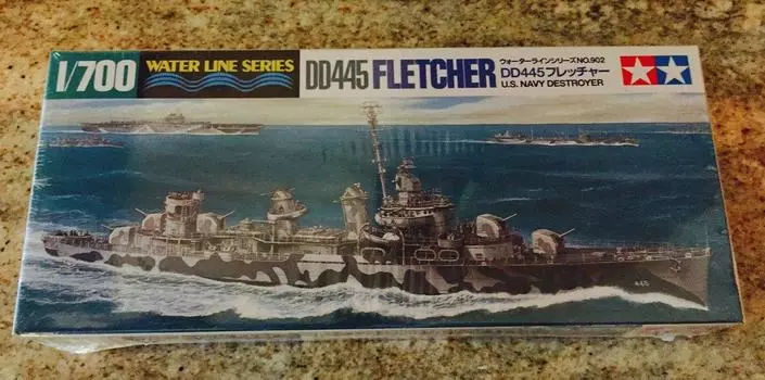 Tamiya Waterline Series Эсминец ВМС США Fletcher Пластиковая модель 31902 1/700 № 902