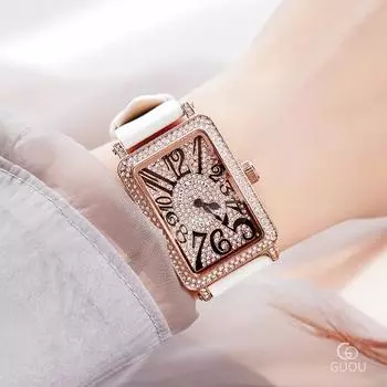 Temperament Full Diamond Digital Belt Watch Gold Frame Изысканные модные универсальные водонепроницаемые женские часы