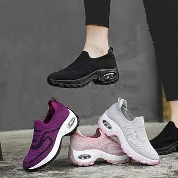 Tenis Feminino Женские теннисные туфли Спортивная обувь для зала Женские кроссовки Tenis Slip on Air Mesh Женские кроссовки на плоской подошве 36 чёрный