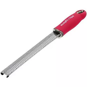 Терка Microplane 46920 Premium Zester - сделано в США, лезвие из нержавеющей стали - для снятия цедры с цитрусовых и натирания сыра - мягкая на ощупь ручка - фуксия