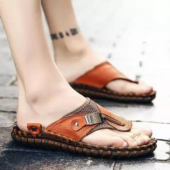 The original tail goods are withdrawn from the cabinet, high-end leather flip-flops, men s outdoor beach sandals. 38