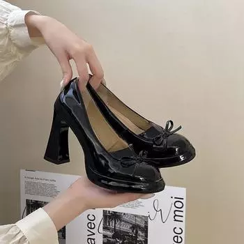 thick-soled thick-heeled single shoes women s new spring retro round-headed small shallow-mouth Mary Jane shoes 35