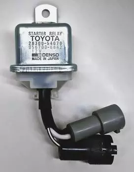 TOYOTA 28300-54070 LandCruiser BJ60 HJ60 12HT 3B 2H Реле стартера OEM Оригинал