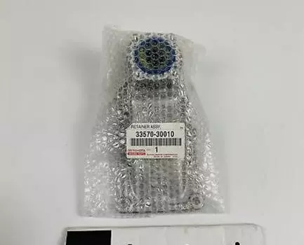 TOYOTA Genuine SUPRA CELICA Floor Control Shift Lever Retainer 33570-30010