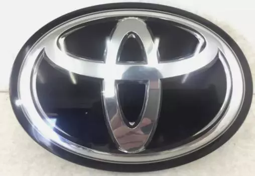 TOYOTA Radiator Grille Emblem 53141-30120 Land Cruiser Prado Majesta