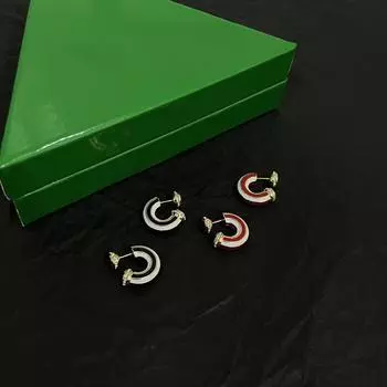 Two tone earrings with unique design full of metallic feel no chemical hazards Fashion official website чёрный