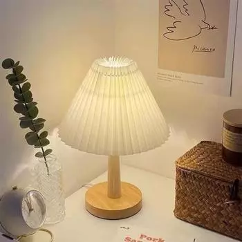 Украсьте свою столовую с помощью современной и изысканной люстры Glass Globe Chandelier.. Создайте уютную атмосферу на вашей кухне с помощью Warm Light красный