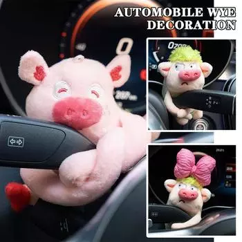 Украшения для автомобиля Плюшевые куклы Пилот Рулевые фары Орнамент Милая свинья Уай-бобы для лобового стекла Дворники Рулевое колесо Аксессуары