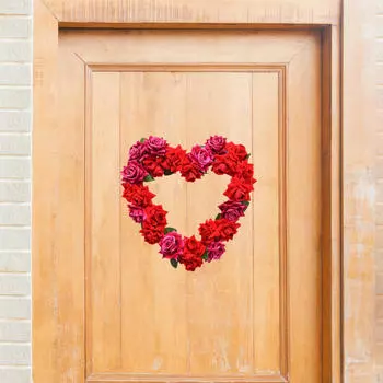 Valentine’S Day Wreath Artificial Floral Rose Garland 11.81inch Heart Shaped for Holiday красный