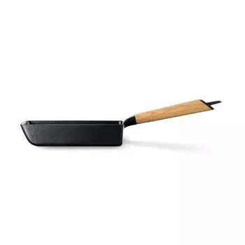 Vermicular Frying Pan EGG TOAST PAN Oak Instant Evaporation Compatible Cast Iron Enamel Egg Toast Pan Egg Fryer Comes with Recipe Book & Gas/IH &