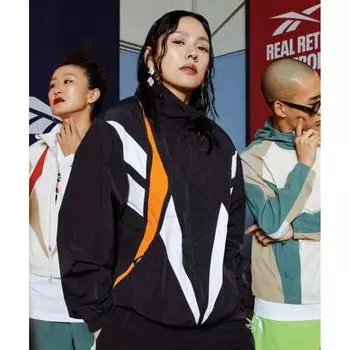 ВЕТРОВКА REEBOK VECTOR FLASH ЧЕРНАЯ XS