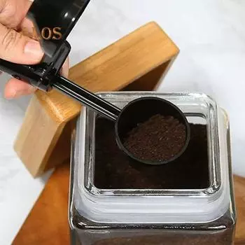 Воронка для кофе K Cup Pods Емкость 2 ст. л. Удобный выравниватель для ложки Многоразовая воронка без проливания Многоцелевая ложка для молотого кофе Протеиновый порошок 1pc