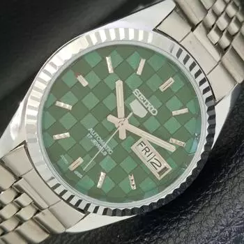 ВОССТАНОВЛЕННЫЕ МУЖСКИЕ ЧАСЫ SEIKO 5 AUTOMATIC ИЗГОТОВЛЕННЫЕ В ЯПОНИИ ЗЕЛЕНЫЙ ЦИФЕРБЛАТ ИЗГОТОВЛЕННЫЕ НА ЗАКАЗ a440034-2 QV90-a440034