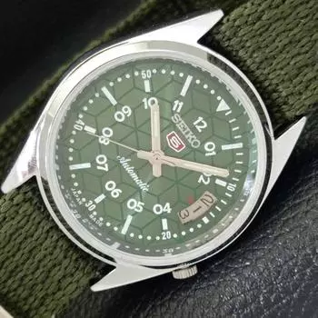 ВОССТАНОВЛЕННЫЕ МУЖСКИЕ ЧАСЫ SEIKO 5 AUTOMATIC JAPAN С ЦИФЕРБЛАТОМ ЗЕЛЕНОГО ЦВЕТА С ДАТОЙ A432331-2 R111-a432331