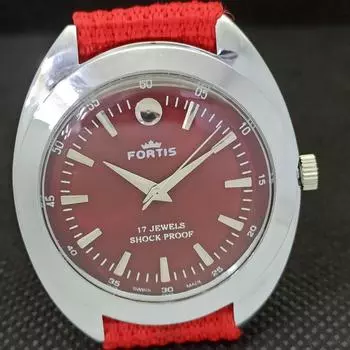 ВОССТАНОВЛЕННЫЕ ШВЕЙЦАРСКИЕ МУЖСКИЕ НАРУЧНЫЕ КРАСНЫЕ ЧАСЫ FORTIS WINDING 545e-a287380-6 lot545e-a287380