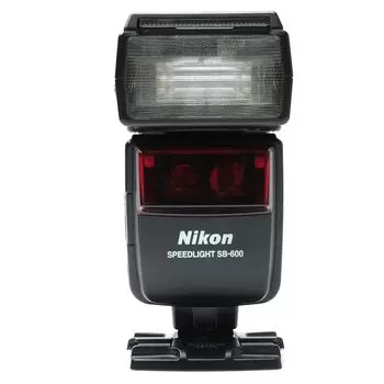 Вспышка Nikon Speedlight SB-600