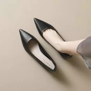 Weiwei girl 5153-2 pointed single shoes women s shallow mouth thick heel high heels one pedal black commuter work shoes 34