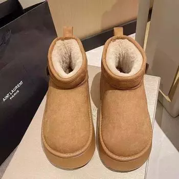 White platform snow boots women s winter 2024 new piled thickened short tube fluffy short cotton boots bread shoes 35