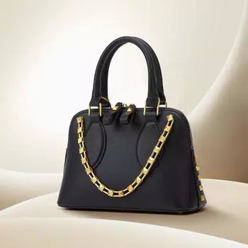 Women s Bag Chain Riveted Shell Handbag Europe and The United States Trend Sweet Cool Leather Women s Bag чёрный