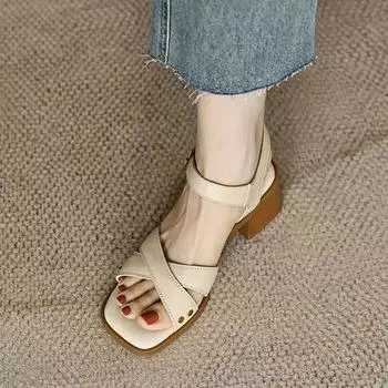Women s Shoes 2025 Brand Buckle Strap Women s Sandals Fashion Square Toe Office and Career Summer Rivet Solid Heeled Sandals 35 абрикосовый