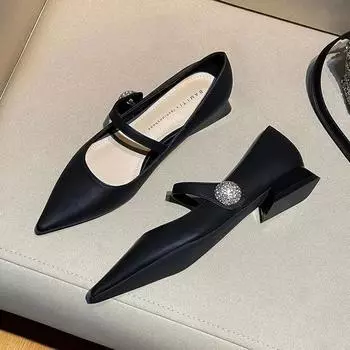 Women s Shoes Leather Shoes Spring and Autumn 2024 New Vintage Pointed Toe Shallow Flare Diamond Low Heel Mary Jane Shoes 34 чёрный