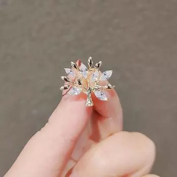 Японская брошь «Дерево счастья» Tide Personality Zirconia Pin Маленькая булавка для воротника Anti-Walking Button Cardigan Suit Accessories