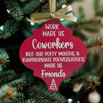 Yousheng Funny Christmas Ornament Friendship Wall Hanging Wooden Sign Laughing Xmas Tree Decoration for Holiday Door Decor E