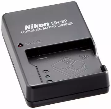 Зарядное устройство Nikon MH-62 (для S52/S52C/S51/S51C/S50/S50C/S8/S5/P1/P2)
