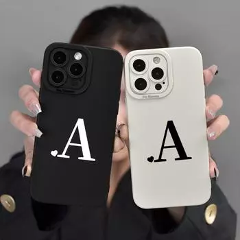 Защитный чехол для Apple iPhone 15 с большим сердцем: Износостойкий и устойчивый к падениям чехол для телефона. iPhone 12 Pro Max чёрный