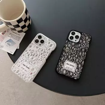 Защитный чехол iPhone15pro Mirror Lace Soft Shell — защита от падений для телефонов Apple 13 и 14pro iPhone 11 чёрный