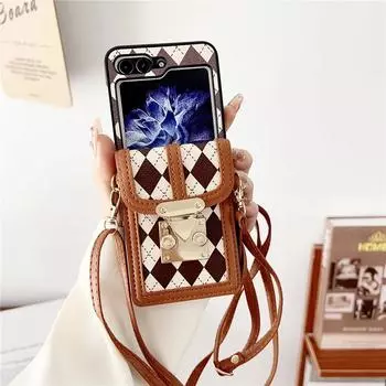 ZFlip5 модный клетчатый кожаный чехол через плечо для Samsung Galaxy Z Flip5 Flip4 Flip3 кошелек с магнитной картой противоударный жесткий чехол Samsung Z flip 5 чёрный