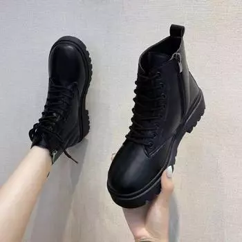 Женские черные ботинки Martin Platform Boots 2023 Autumn - короткие и стильные с толстой подошвой 39 чёрный